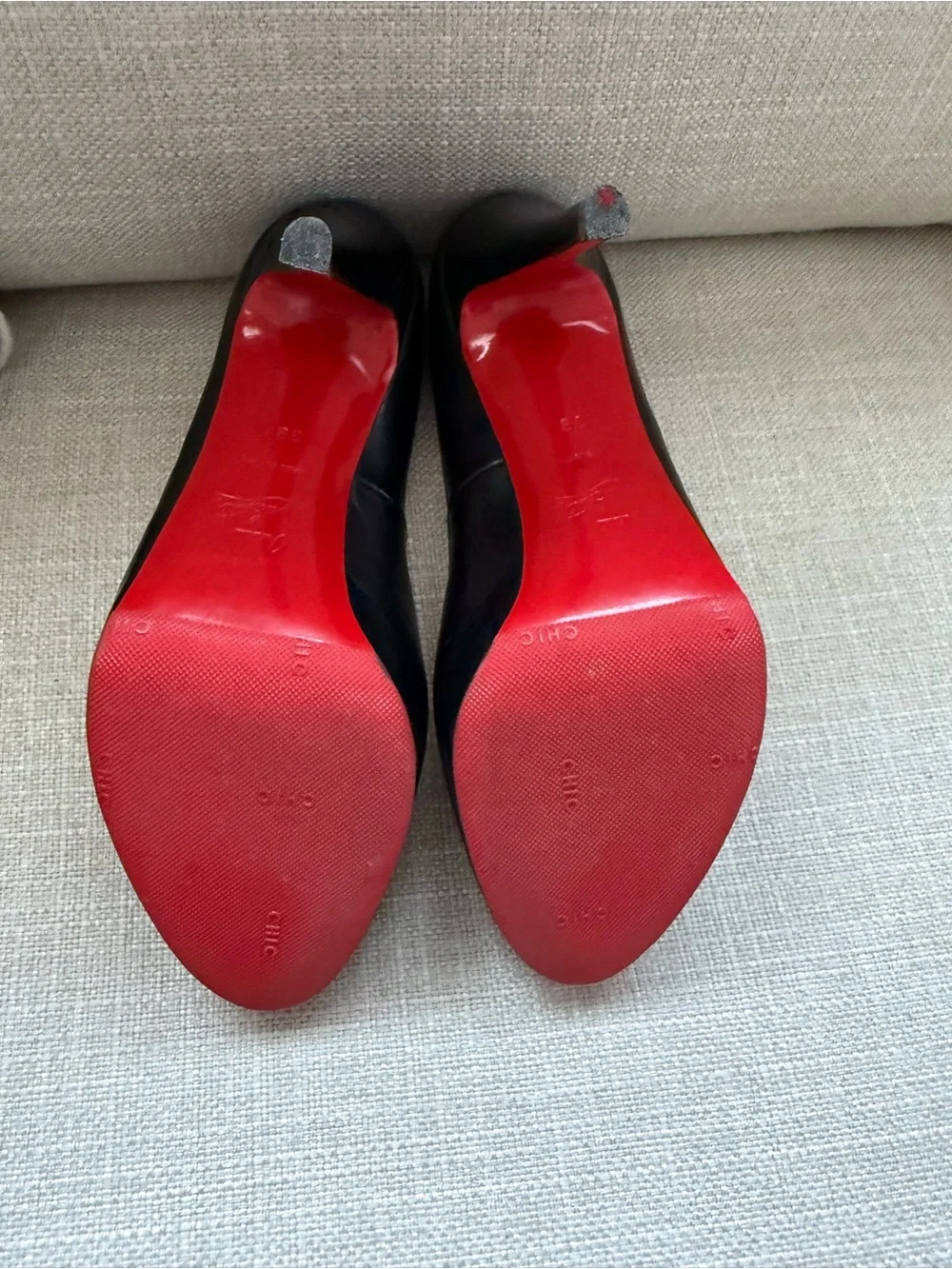 Christian Louboutin Very Privé 120 Peep-Toe Pumps with Red Accents EU Sz 38